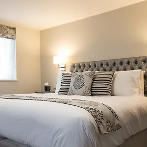 The Maple Manor Отель